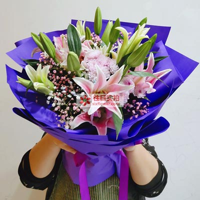 渭南6支粉色多头百合，真诚的问候
